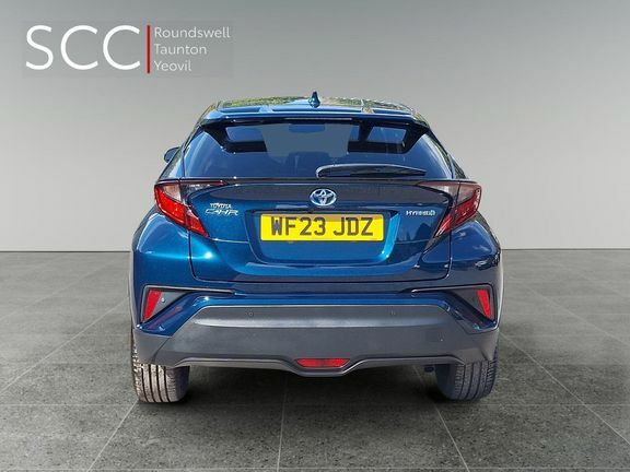 Toyota C-Hr Design 1.8 2  #5