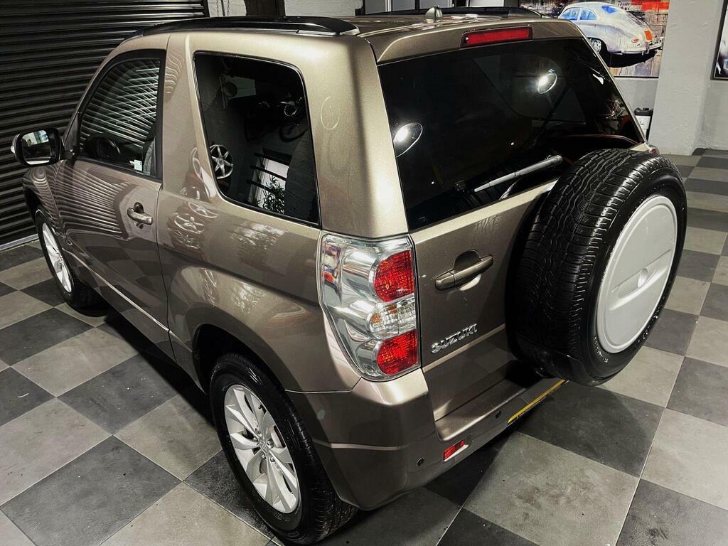 Suzuki Grand Vitara  Brown #28
