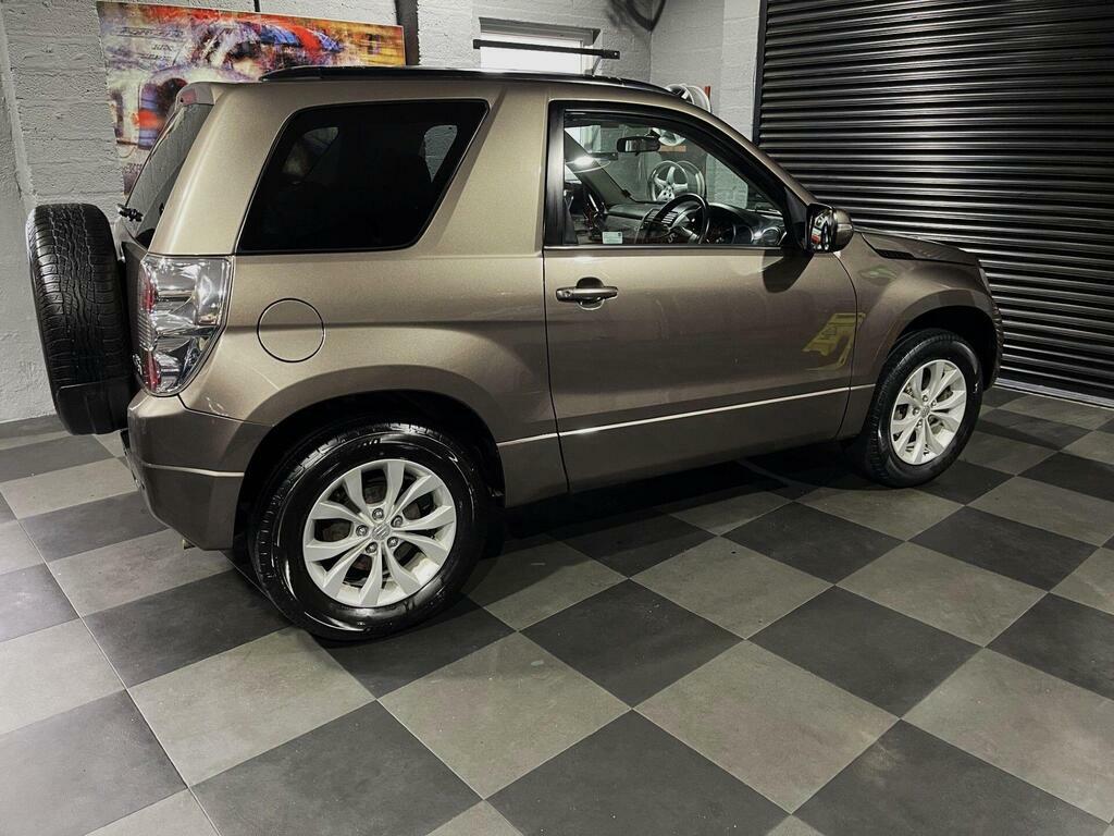 Suzuki Grand Vitara  Brown #29