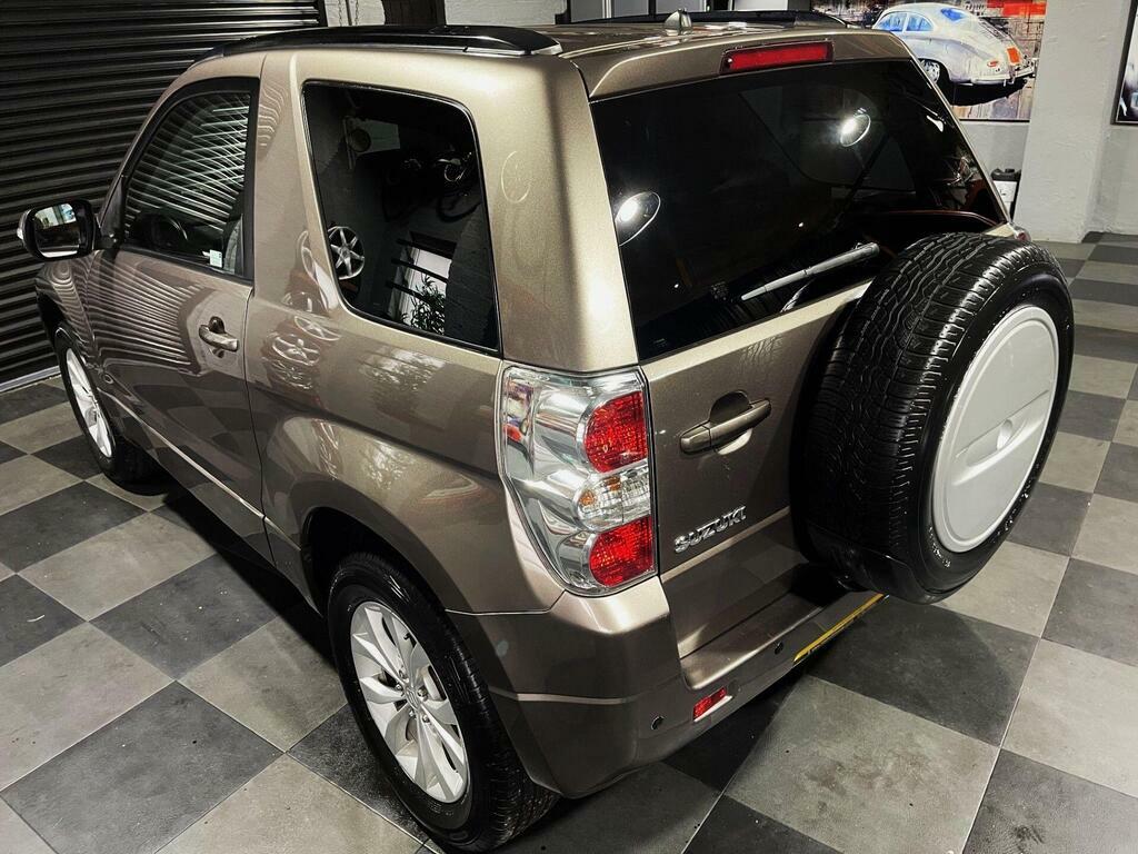 Suzuki Grand Vitara  Brown #13