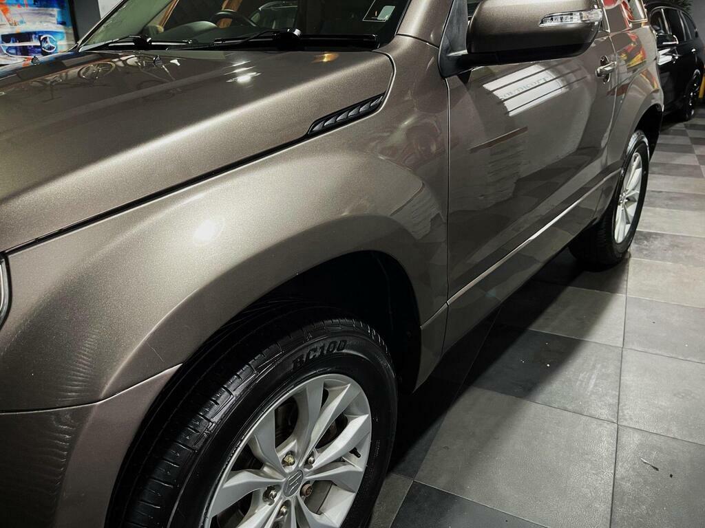 Suzuki Grand Vitara  Brown #18