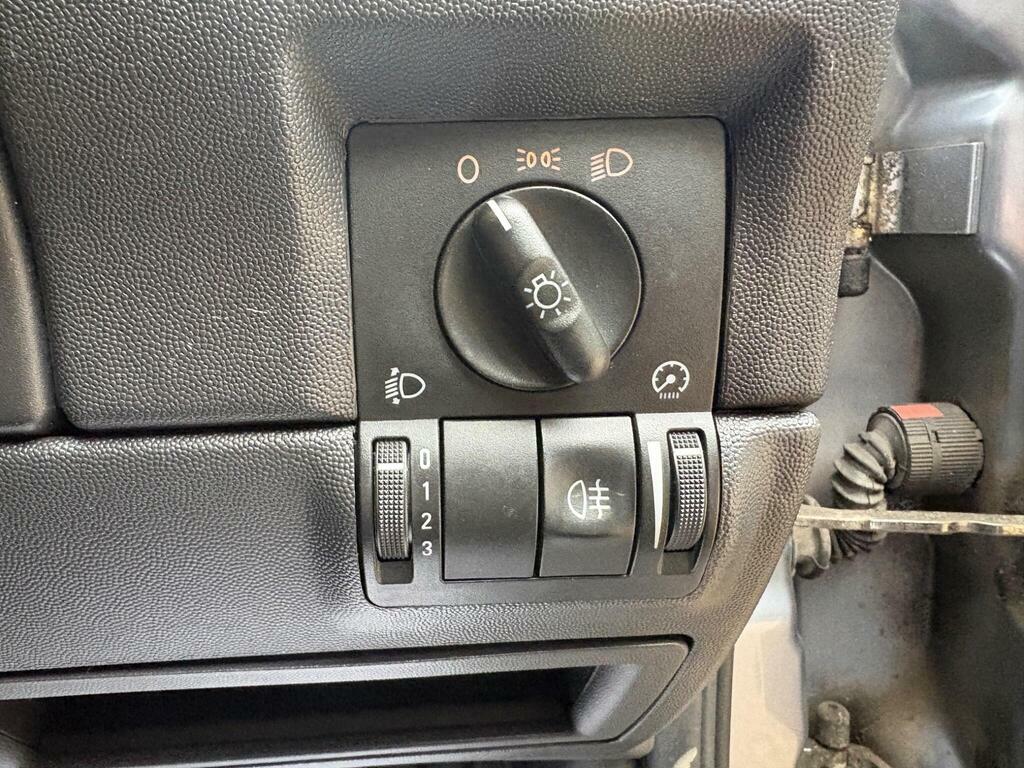 Vauxhall Corsa 1.4 Elegance  #29