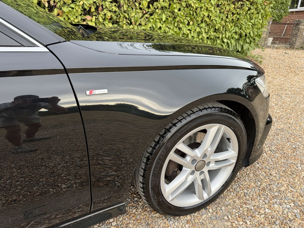 Audi A6 Avant Estate 2.0 Tdi Ultra S Line 201616 Black #3