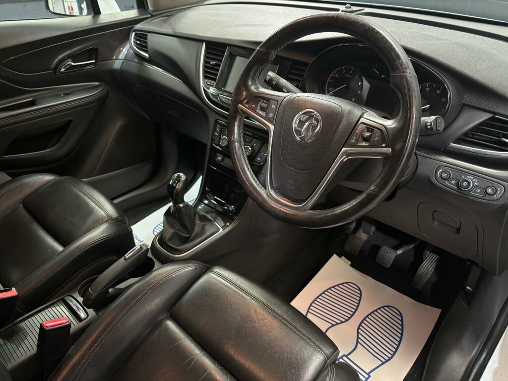 Vauxhall Mokka X 1.4L Elite MW68BZG White #2