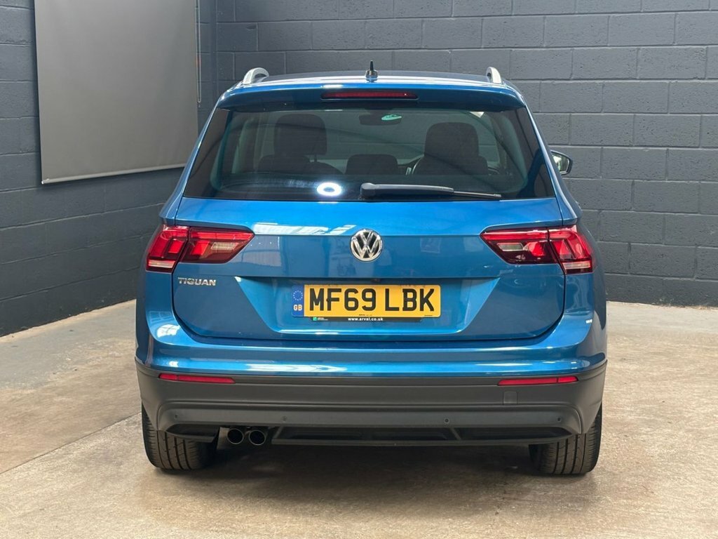 Volkswagen Tiguan R-line Tech Black #9
