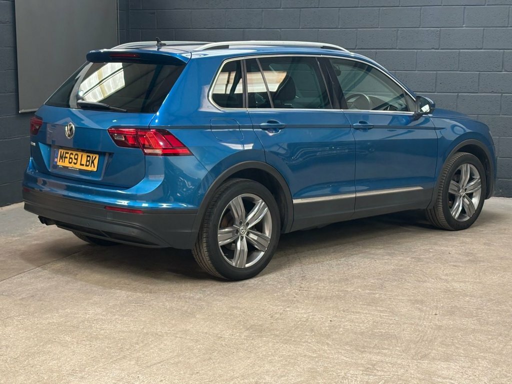 Volkswagen Tiguan R-line Tech Black #11