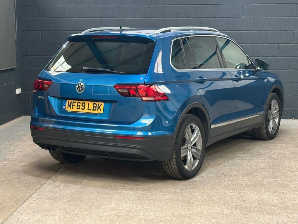 Volkswagen Tiguan R-line Tech Black #10