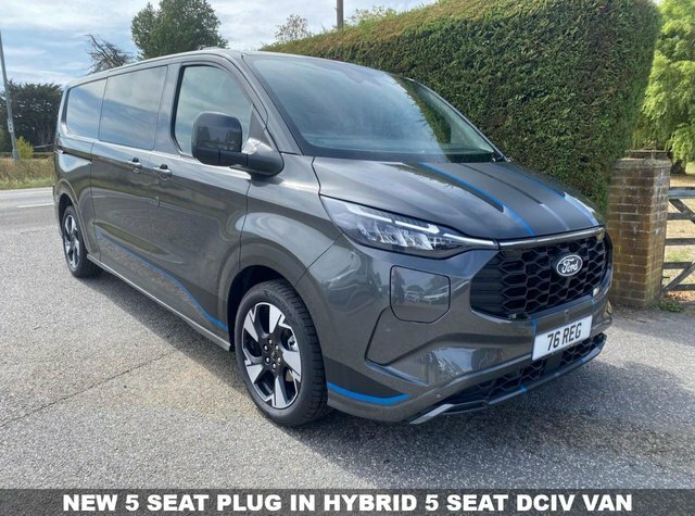 Ford Transit Custom 320 Sport L2 Dciv 5 Seat Crew Van 2.5 Phev Hybrid Grey