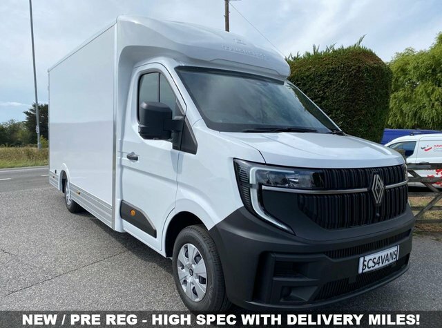 Renault Master 35 Advance Low Loader 4150Mm Load Length 2.0 Dci 1 White