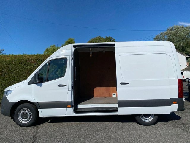 Mercedes-Benz Sprinter 15Cdi Progressive L2 Mwb Hightop Rwd 2.0 Cdi 150Ps KN73WCY White #5