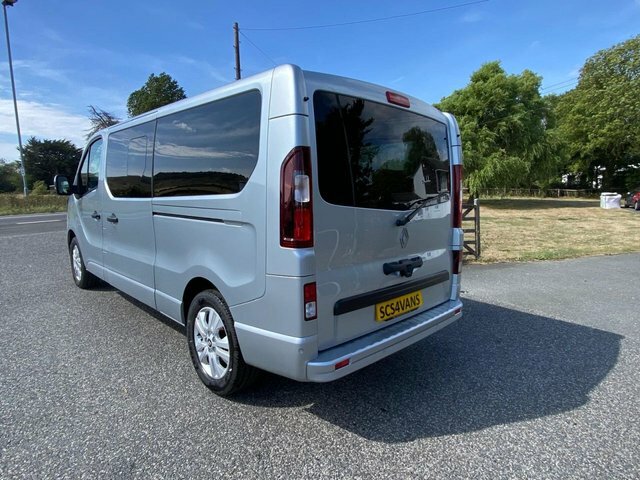 Renault Trafic L30 Lwb Extra 9 Seat Minibus2.0 Blue Dci 150Ps Grey #6