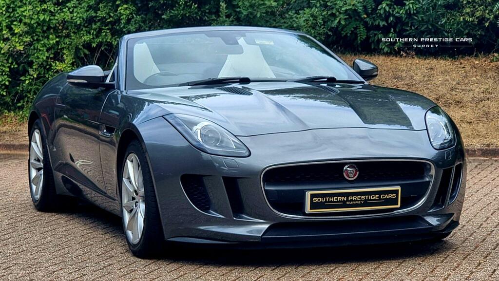Jaguar F-Type V6 2dr Automatic Red #10