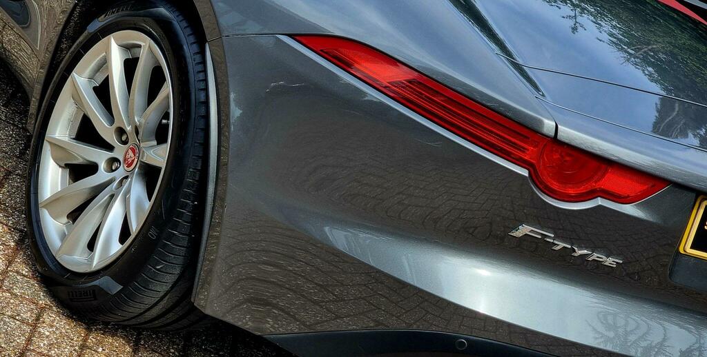 Jaguar F-Type V6 2dr Automatic Red #49