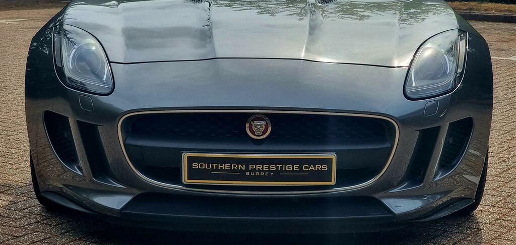 Jaguar F-Type V6 2dr Automatic Red #40