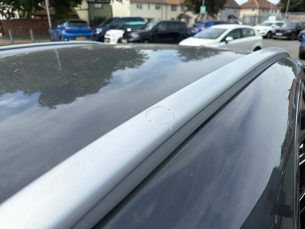 Kia Xceed 2 Grey #32