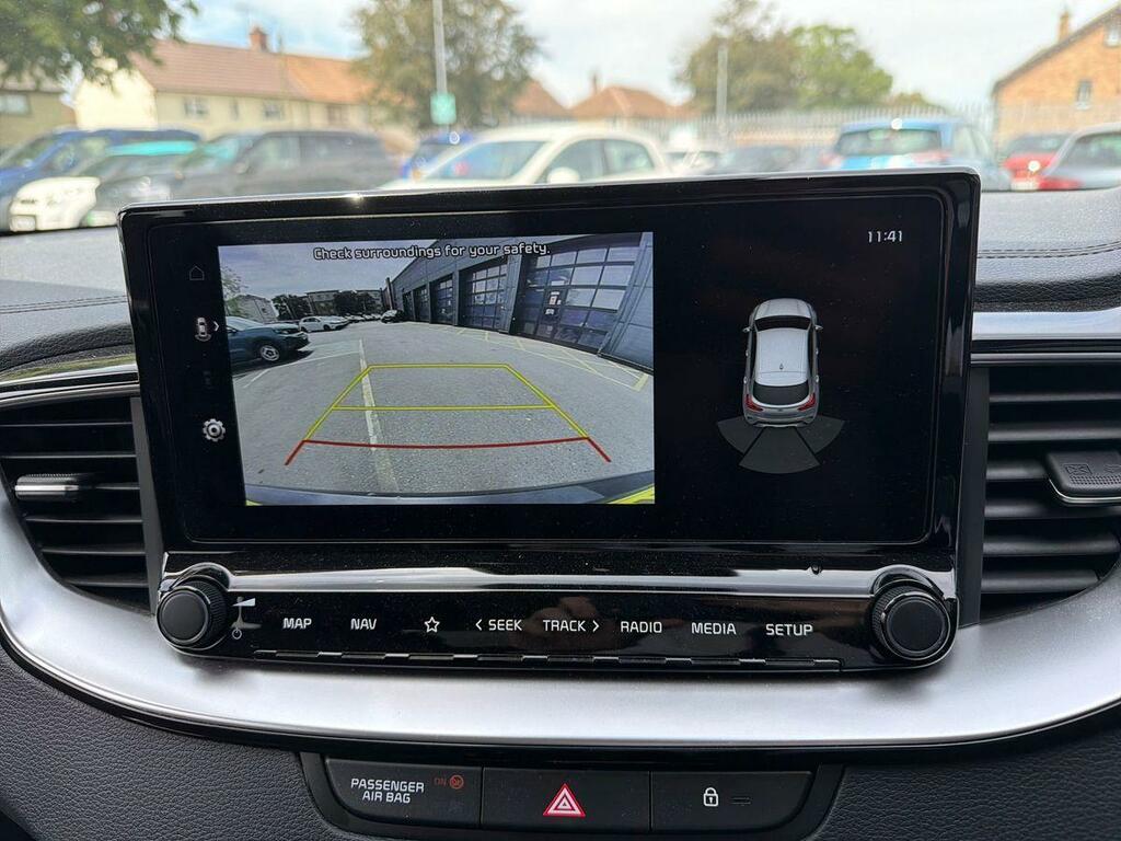 Kia Xceed 2 Grey #19
