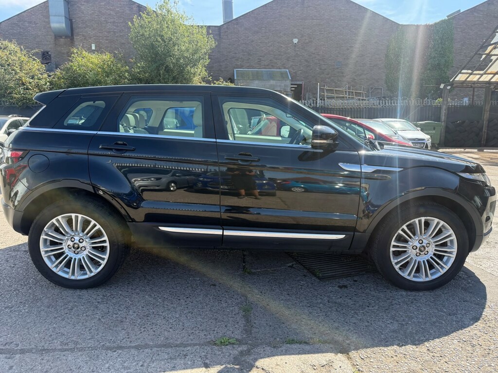 Land Rover Range Rover Evoque Suv 2.2 Sd4 Prestige 201313 OU13WPM Black #3