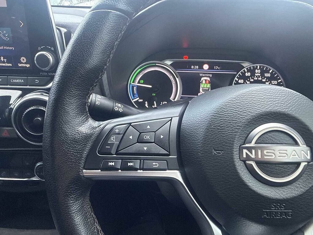 Nissan Juke Tekna Black #17