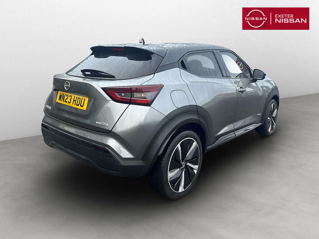 Nissan Juke Tekna Black #8