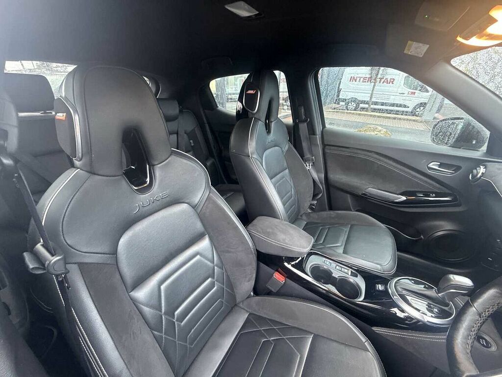 Nissan Juke Tekna Black #15