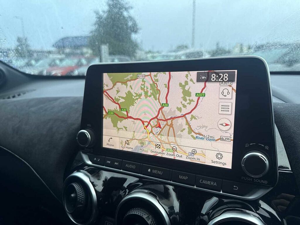 Nissan Juke Tekna Black #22
