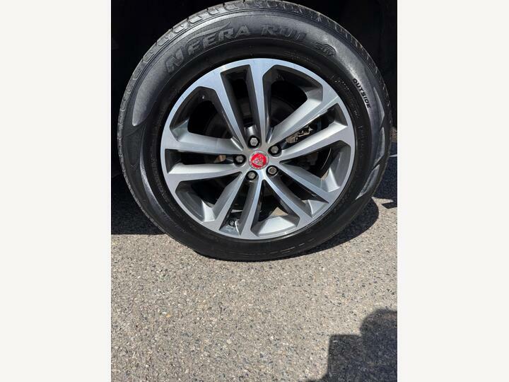 Jaguar F-Pace  Grey #28