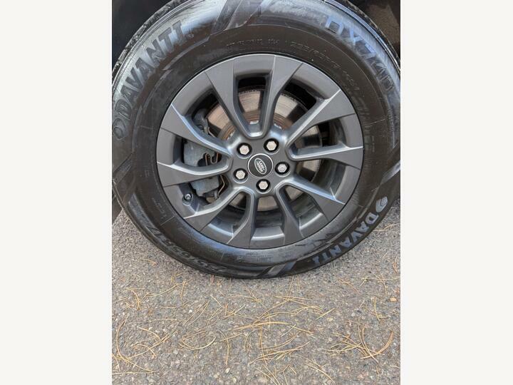 Land Rover Range Rover Evoque D150 R-dynamic White #28