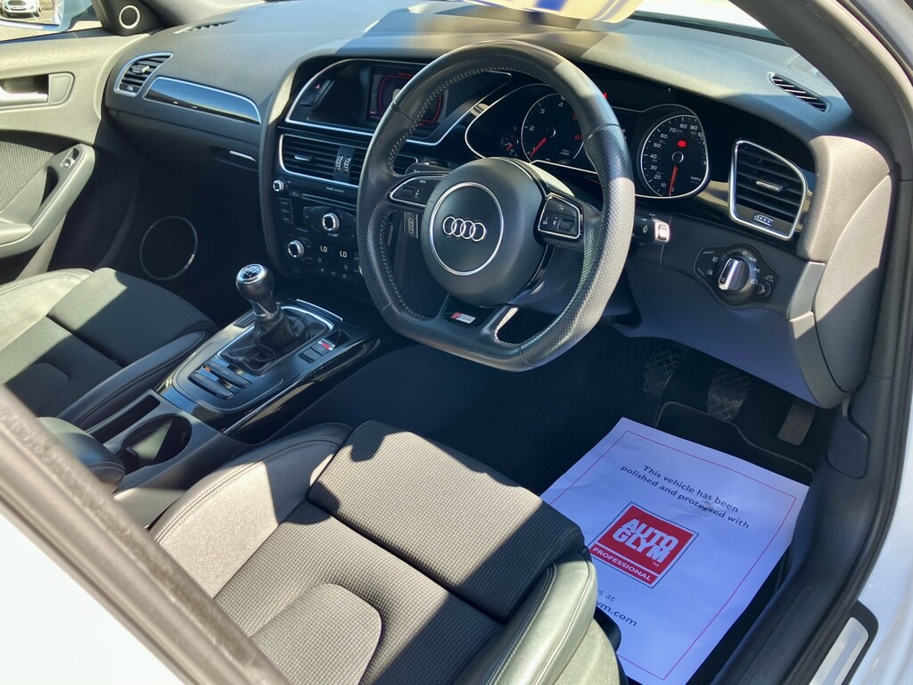 Audi A4 Saloon 2.0 Tdi Black Edition 2013 DA63OYH White #2
