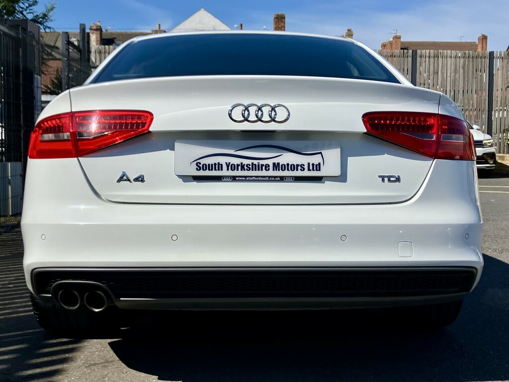 Audi A4 Saloon 2.0 Tdi Black Edition 2013 DA63OYH White #4
