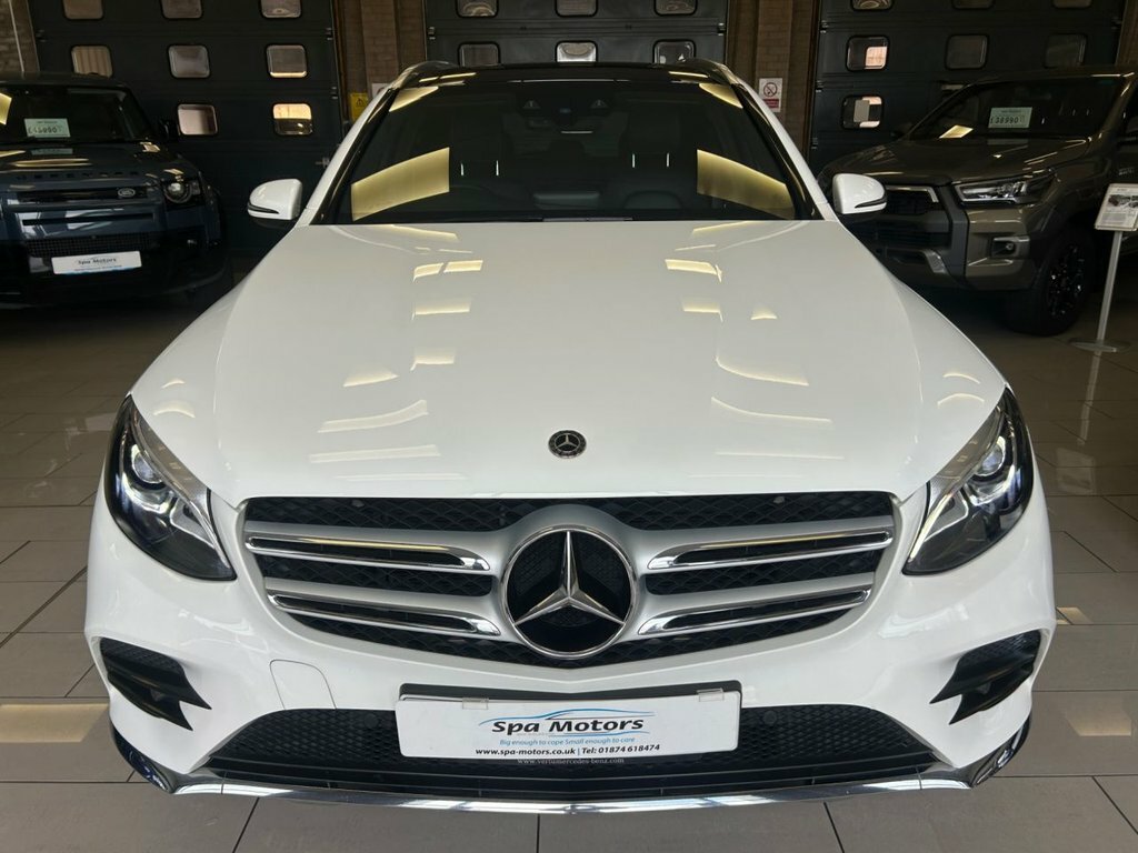 Mercedes-Benz GLC Class 2.1L Amg Line VX19RUJ White #4