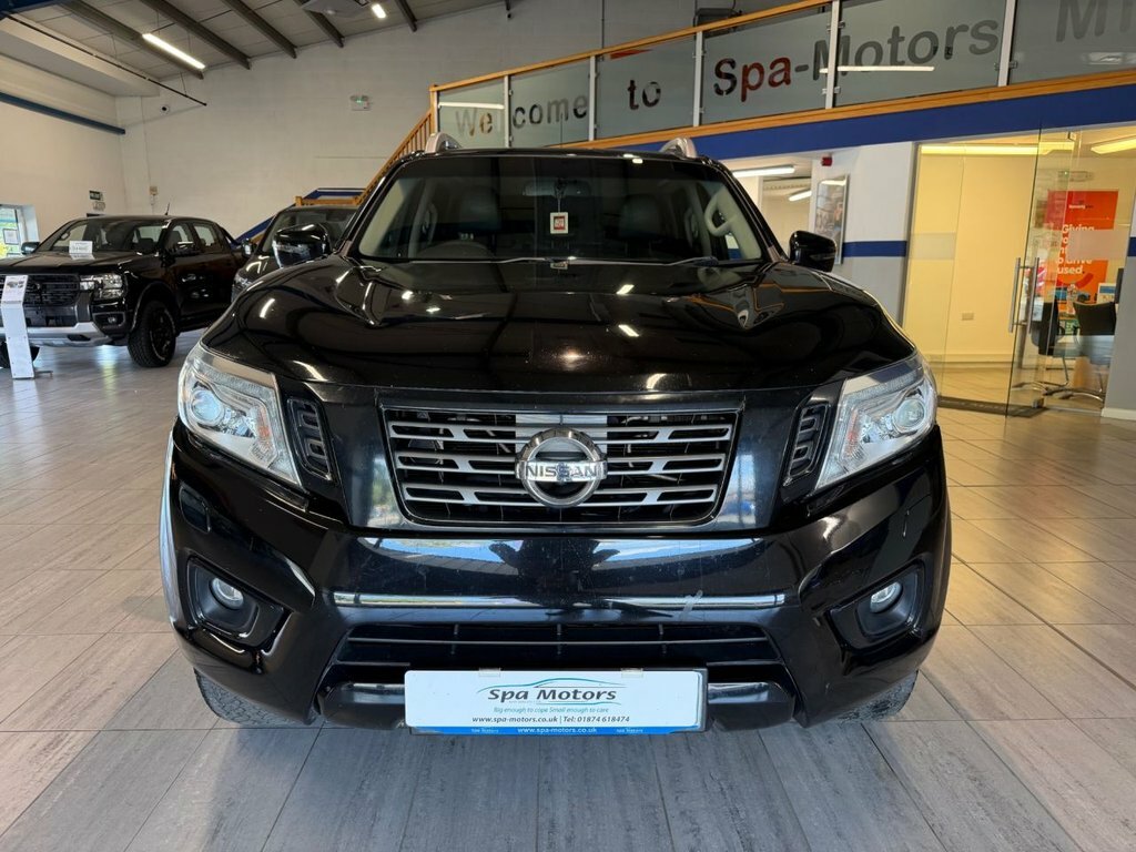 Nissan Navara 2.3L Tekna BF18PWK Black #2