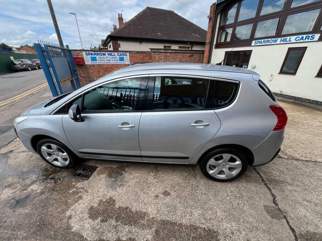 Peugeot 3008 1.6 E-hdi Active Egc Euro 5 S S Silver #3