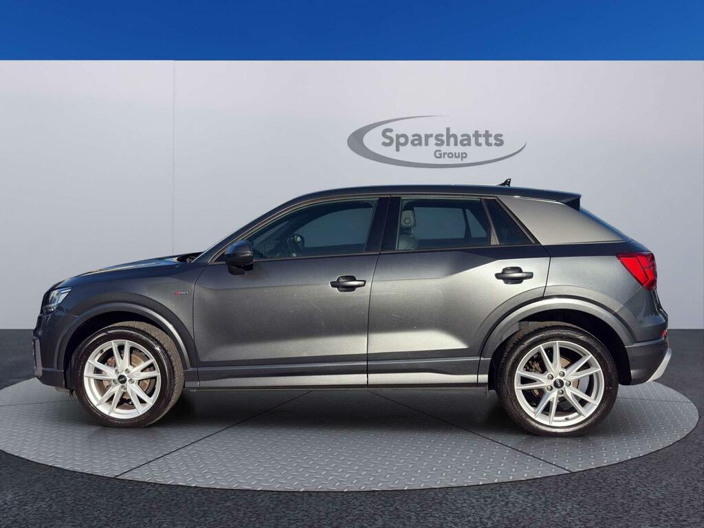 Audi Q2 S Line Grey #4