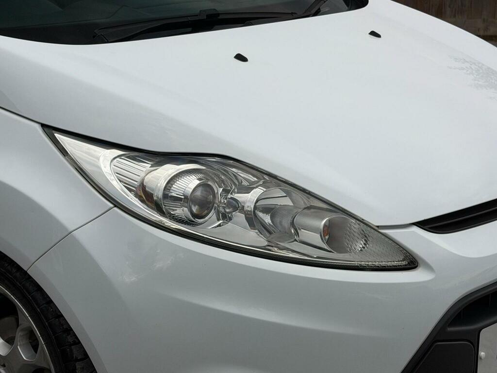 Ford Fiesta 1.6 Zetec S CA12BVB White #6
