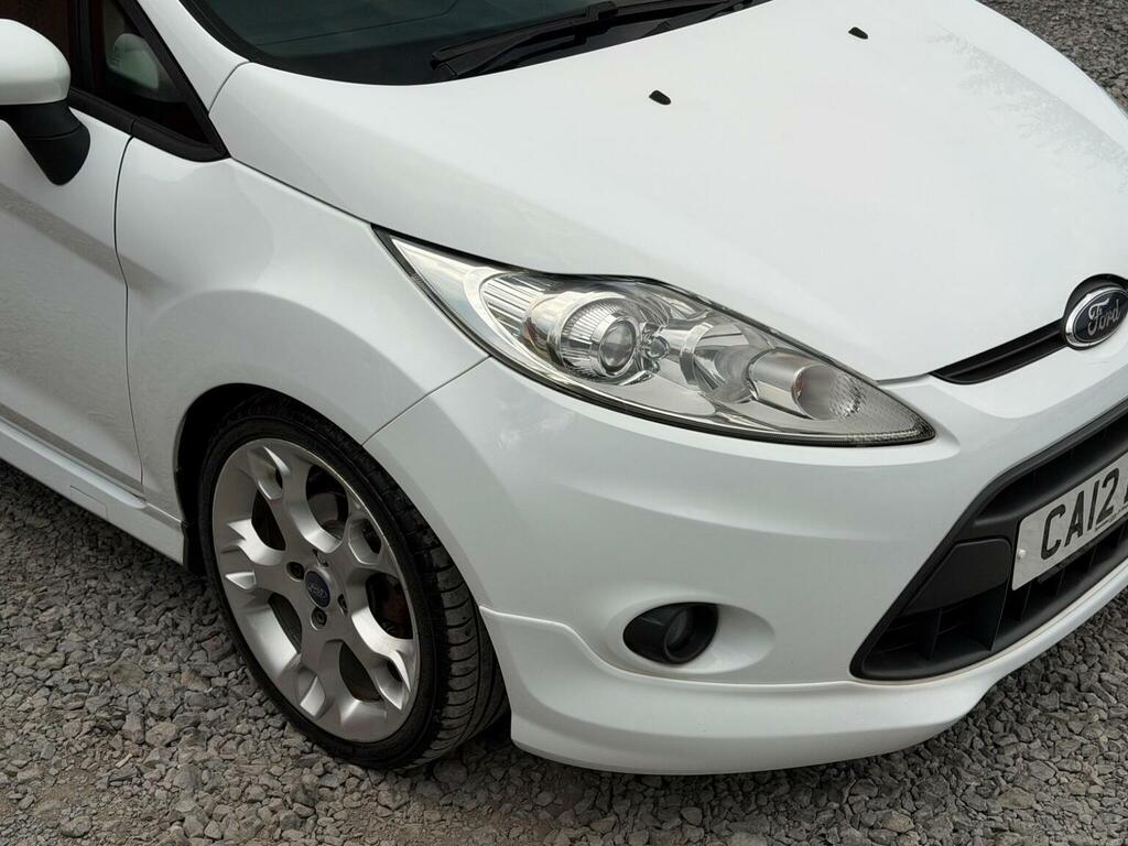 Ford Fiesta 1.6 Zetec S CA12BVB White #5