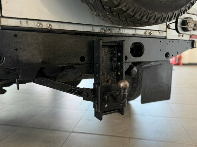 Land Rover Defender Grey #12