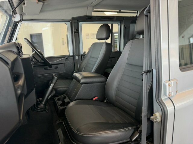 Land Rover Defender Grey #27