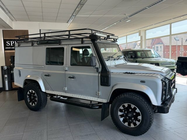 Land Rover Defender Tdci Xs Utility Wagon Silver