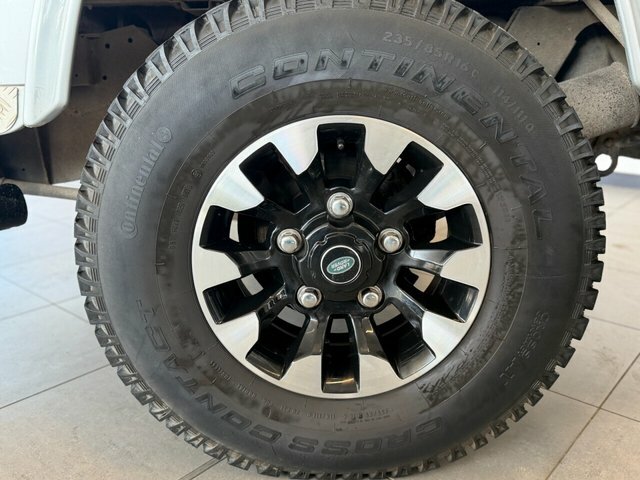 Land Rover Defender Grey #10