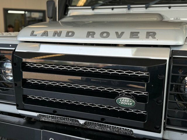 Land Rover Defender Tdci Xs Utility Wagon Silver #5
