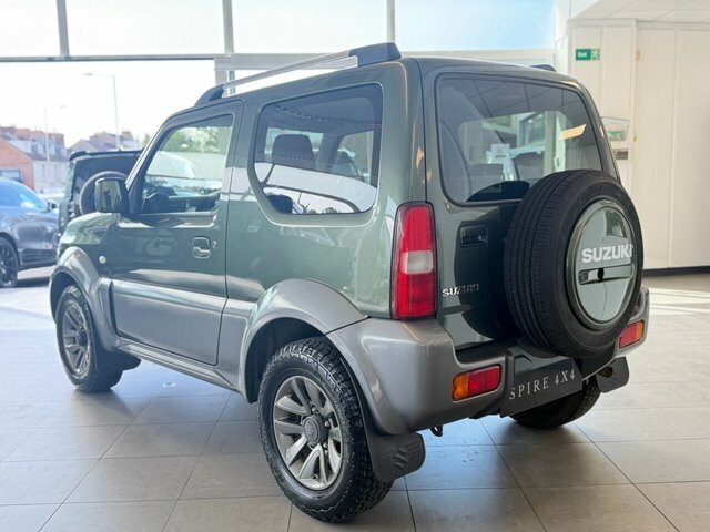 Suzuki Jimny Vvt Sz4 Suv Green #3