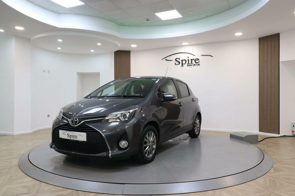 Toyota Yaris 1.33 Dual Vvt-i Icon Multidrive S Euro 6 Grey