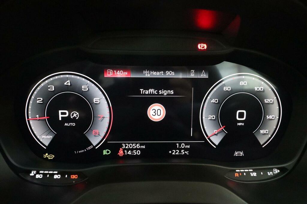 Audi Q2 S Line White #42