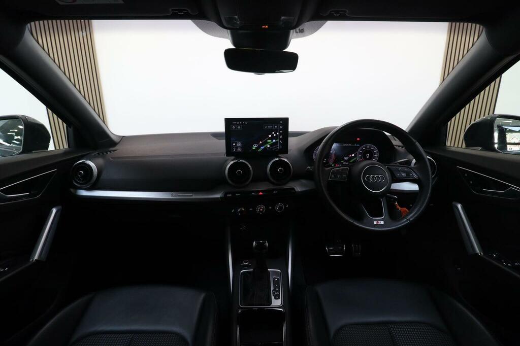 Audi Q2 S Line White #54