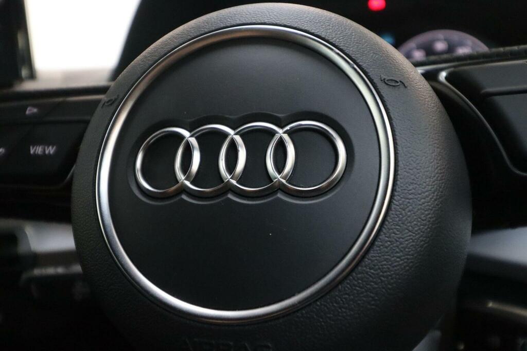 Audi Q2 S Line White #53