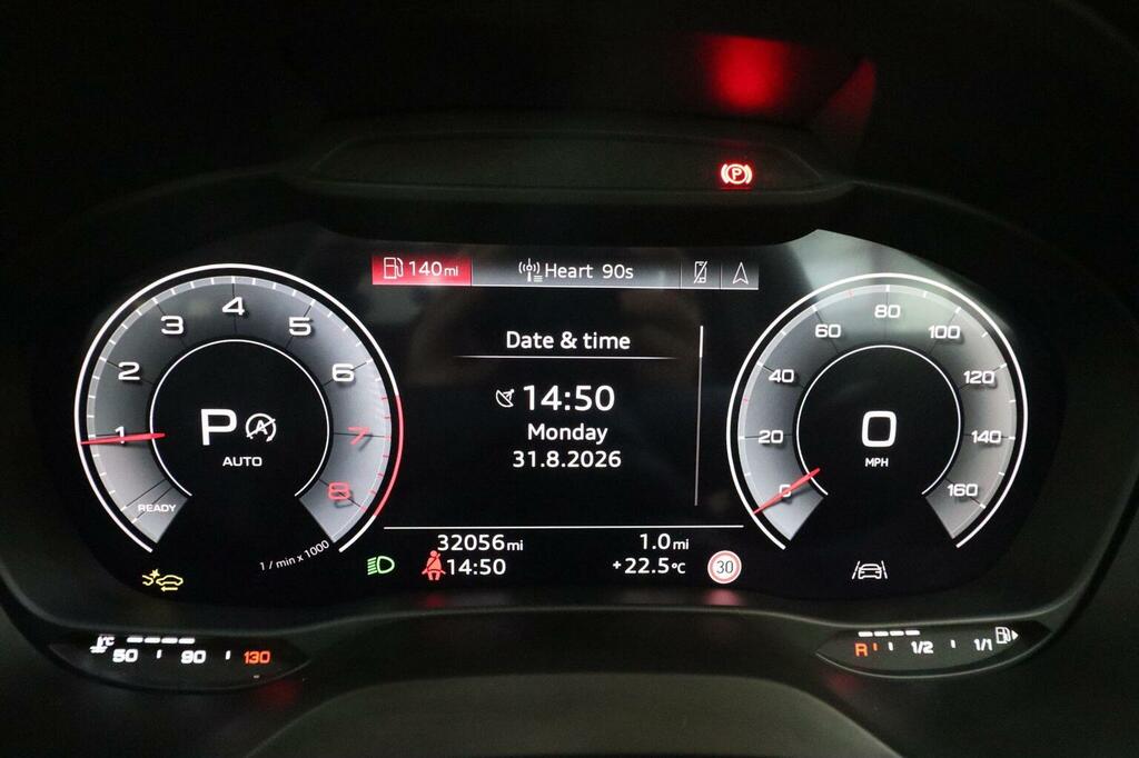 Audi Q2 S Line White #39