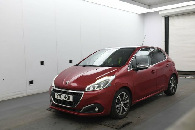 Peugeot 208 Puretech Allure Hatchback SY17MKM Red #2