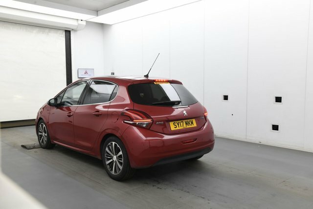Peugeot 208 Puretech Allure Hatchback SY17MKM Red #4