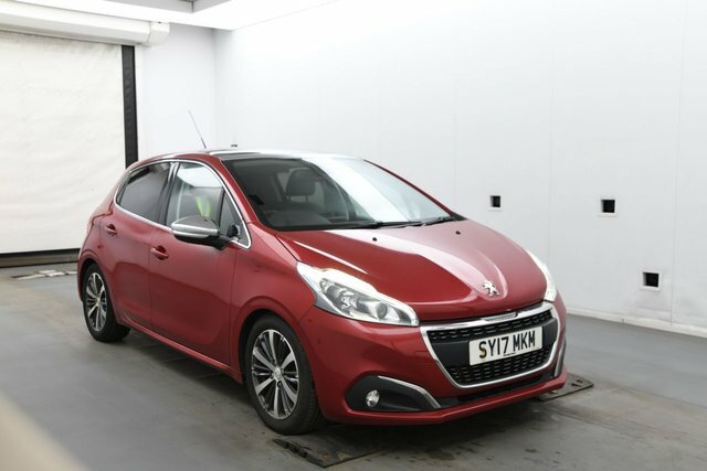 Peugeot 208 Puretech Allure Hatchback Red