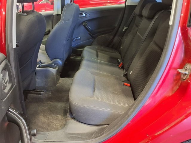 Peugeot 208 Puretech Allure Hatchback SY17MKM Red #6